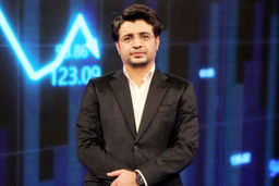 احمد جان‏‌جان کارشناس اقتصاد: فرزین مهمترین مانع تحقق شعار سال است