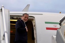 سفر عراقچی به مسقط برای شرکت در دور سوم گفت‌و‌گو‌های غیرمستقیم با آمریکا