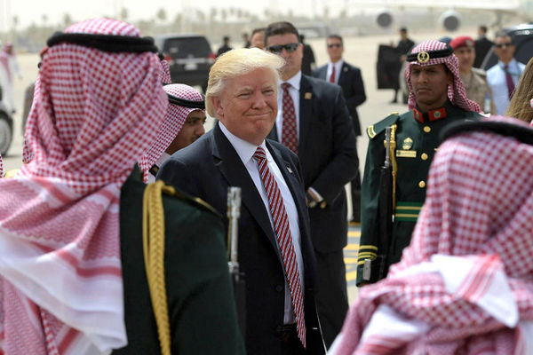 جایگاه عربستان در استراتژی منطقه‌‏ای واشنگتن/سفر ترامپ به خاورمیانه نقطه آغاز استراتژی جدید  آمریکا در ایجاد بالانس جدید قدرت در منطقه است