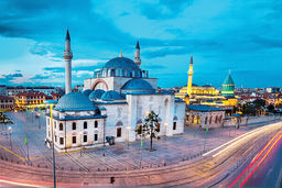 نزاع بی‌‏پایان بر سر مولانای رومی بلخی/سخنان شهرام ناظری درباره اهمیت تلاش‌های مردم و دولت ترکیه
در حفظ مکتب مولوی خبرساز شد