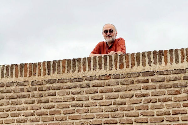 کار پر کرده کی بود دشوار/درباره محمدعلی ابطحی سیاستمداری که عکاسی می‌کند