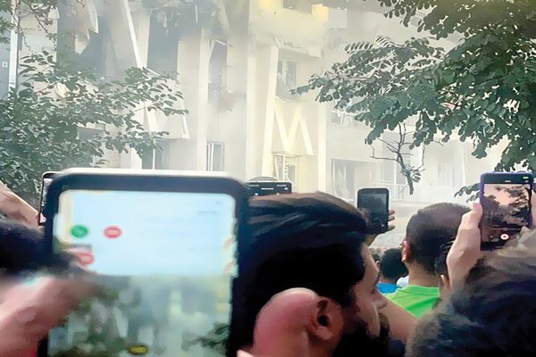 روایت بدون مولف/تحلیلی بر استانداردهای روایی و فنی در  روایت فتح و ثبت وقایع جنگ این‌روزها با موبایل