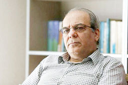 روایت عباس عبدی از مخالفان هویتی: نیاز به داستانی داریم که «دورریختنی» نیست