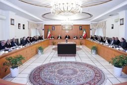 توصیه پزشکیان به لاریجانی: اینترنت کسب‌وکارهای اینترنتی باید در اسرع وقت وصل شود