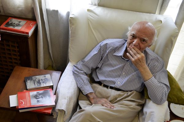 یکی از آن چند نفر/درباره نجف دریابندری، یکی از چهره‌های مهم ادبیات فارسی