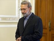 راست افراطی علیه روالمندسازی/درباره آنچه در اولین مواجهه تندروها با علی لاریجانی رخ داد 