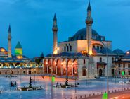 شجریان به اظهارات ناظری درباره مولانا واکنش نشان داد

