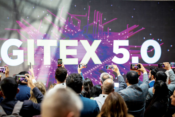 تماشای شهـری روی تپه/گزارشی مختصر از بازدید نمایشگاه جیتکس 2025