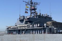 بازگشت ناوهای پهپادبر و پشتیبانی نیروی دریایی ارتش از مأموریت
