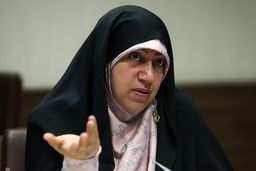 نماینده مجلس: وضعیت معیشتی هنرمندان و خبرنگاران نگران‌کننده است