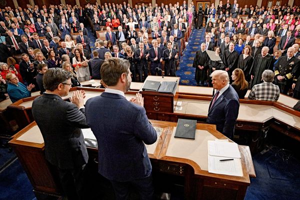 شلیک به قانون اساسی/اختیارات رؤسای‏‌جمهور آمریکا در اعلان جنگ تا چه حدی است