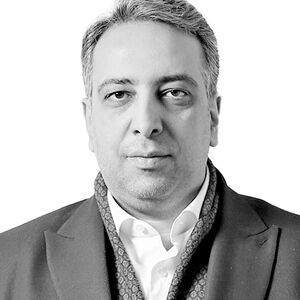 مصطفی اکرمی