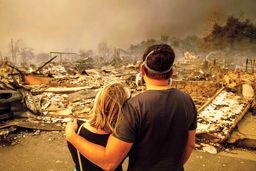 جهنـم بی‌‏پایان / درباره دلایل آتش‌‏سوزی گسترده در لس‌‏آنجلس آمریکا و آخرین وضعیت ساکنان این منطقه