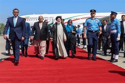  رئیسی وارد اسلام‌آباد شد 