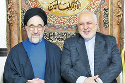 ظریف در کنار خاتمی