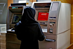 مصائب بی پولی/گزارش میدانی هم‌میهن از  سرگردانی مردم بین بانک‌ها و مصوبات بانک مرکزی که چندان نتیجه‌بخش نبوده است