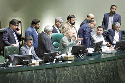 دفاع از روسیه؟/ بررسی حملات دیروز قالیباف و تندرو‌های مجلس به روحانی و ظریف