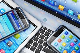 گوشی و لپ‌تاپ دانشجویان رایگان بیمه می‌شود
