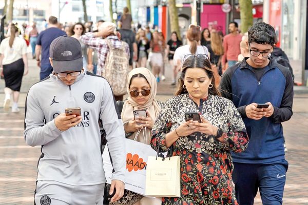 دیگر با عرصه عمومی هابرماسی مواجه نیستیم/گفت‏و‏گو با محمد رهبری درباره نقش پلتفرم‏‌ها در زمانه کنونی