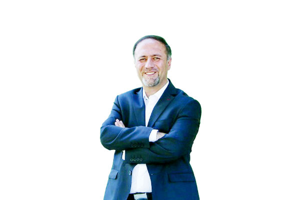 حسین نورانی‌نژاد قائم‌مقام حزب اتحاد ملت: باید خطوط قرمزی که مانع اصلاح‌اند بازتعریف شوند