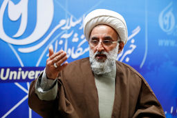 نماینده خبرگان: هیچ کسی ادعا نمی‌کند که قانون اساسی ما نقص ندارد