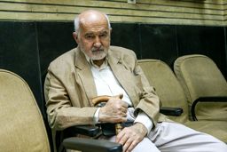 از تثبیت قیمت‌ها تا پرچم مبارزه با فساد/ بررسی فراز و نشیب کارنامۀ احمد توکلی که دیروز در 74 سالگی درگذشت