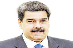 هشدار مادورو: آماده ورود به مبارزه مسلحانه هستیم