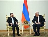 تقدیم استوارنامه سفیر جدید ایران در ایروان+عکس

