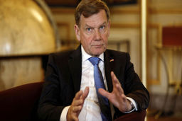 یوهان واده‌فول: موفقیت طرح آمریکا نیازمند همکاری بین‌المللی فعال است