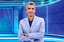 «نود پلاس» با شکایت برگشت/عادل فردوسی‌پور در بازگشت به سبک برنامه‏‌های تلویزیونی وارد دعوای حقوقی با باشگاه پرسپولیس شد