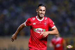 خلاصه دیدار سپاهان و پرسپولیس 