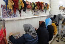 خدمات جامع درمانی و پیشگیرانه برای زنان سرپرست خانوار و خانواده‌هایشان