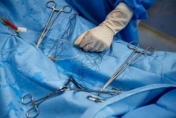 فوت زن عراقی در مشهد پس از عمل جراحی زیبایی تأیید شد