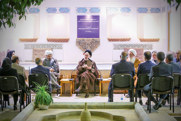 نگرانِ ایران/ارزیابی فعالان سیاسی از هشدارهای اخیر سیدمحمد خاتمی 