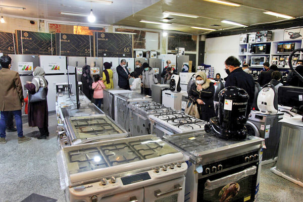  بازار لوازم خانگی بی‌مشتری/افزایش قیمت‌‏ها باعث شد که تعمیرکاران جای فروشندگان بازار لوازم خانگی را بگیرند