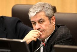 تاجگردون: حذف چهار صفر از پول فشار اقتصادی را کاهش می‌دهد