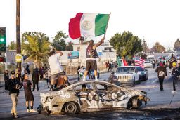 جنگ  بر سر مهاجرت/ترامپ گارد ملی را به خیابان‌های لس‌آنجلس فرستاد