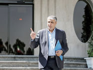 یک مدیر، دو دولت/درباره عملکرد محمد اسلامی پس از چهار سال ریاست سازمان انرژی اتمی