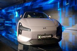 رونمایی متفاوت از ایکس پنگ غول تکنولوژی جهان در تهران