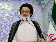 امام جمعه قم: دشمنان، حجاب، عفاف را هدف گرفته‌اند