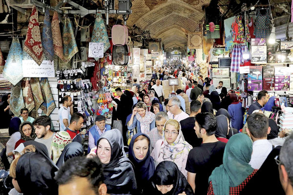 اقتصاد در انتظار توافق/ ارزیابی دو تحلیلگر بین‌المللی درباره پیامدهای دوگانه جنگ و تنش‌زدایی در روابط ایران و آمریکا