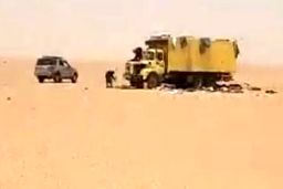 مرگ ۴۹ مسافر بر اثر تشنگی در صحرای بزرگ آفریقا

