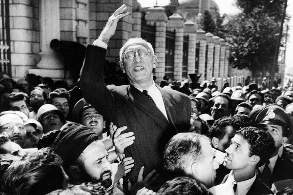 دو اشتباه استراتژیک دکتر مصدق