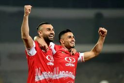 بمب نقل و انتقالات در تهران؛ استقلال مهاجم پرسپولیس را می‌خرد؟