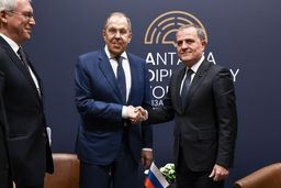 لاوروف: روسیه آماده کمک به عادی‌سازی روابط ایروان-باکو است
