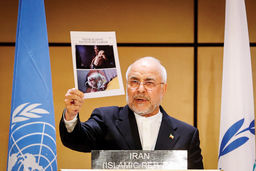 عکس به مثابه «فکت»/درباره عکسی از محمدباقر قالیباف در حاشیه ششمین کنفرانس رؤسای مجالس جهان در ژنو