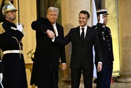 نماینده پارلمان: فرانسه از ناتو خارج شود