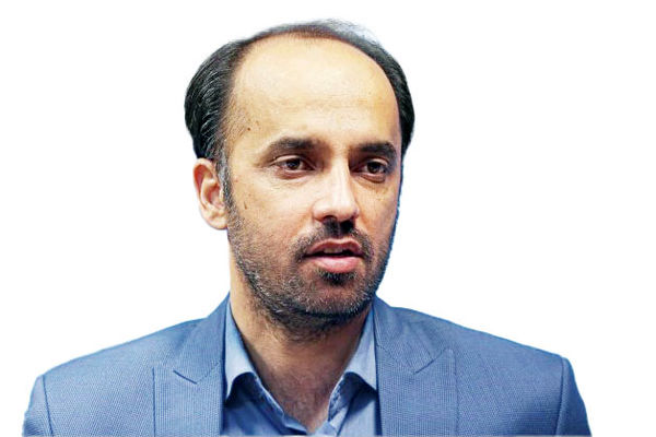 رضا نواز سخنگوی جایگاه‌داران سوخت:اولویت، درآمدزایی زیاد از بنزین نیست