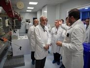 بازدید رئیس سازمان غذا و دارو از مرکز تولید رادیوداروهای پارس ایزوتوپ