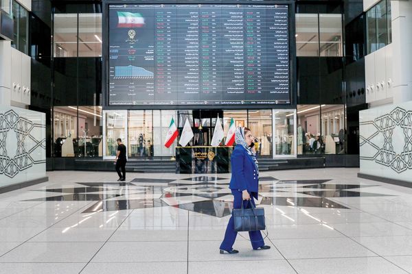 به سوی رکوردهای بیشتر؟/ کارشناسان همچنان رشد شاخص‌ها در آینده را محتمل می‌دانند